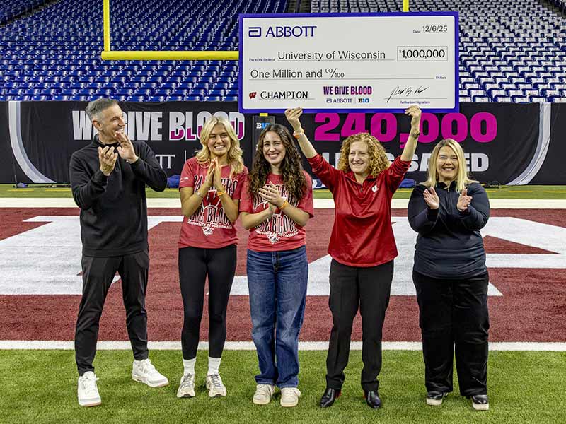 UWM Wins Abbott Big 10 Blood Drive